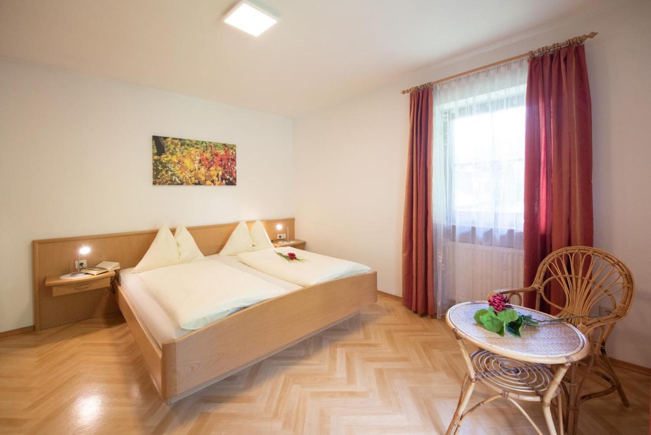 Apartments Herrnhofer Кальдаро Экстерьер фото