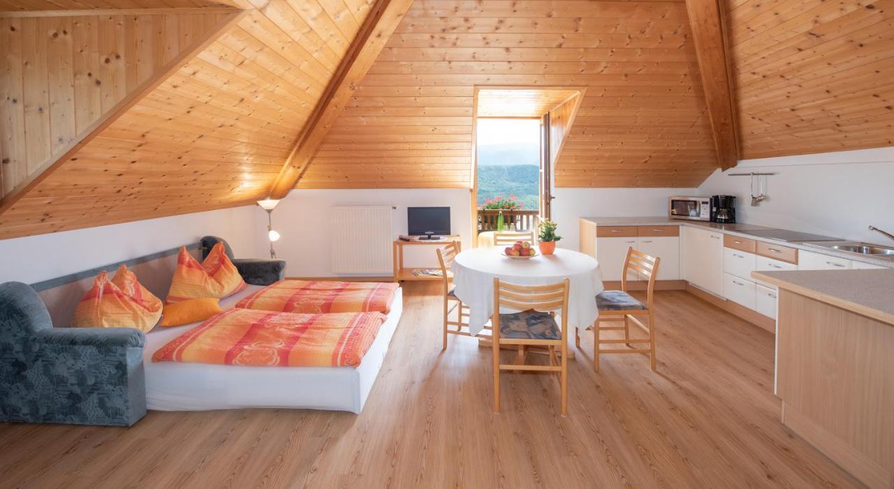 Apartments Herrnhofer Кальдаро Экстерьер фото
